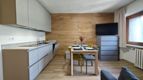Hostdomus - Rainbow Apartment Sestriere